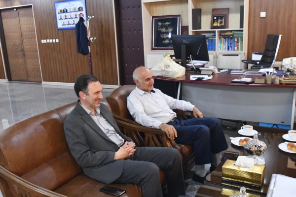 حجت الاسلام و المسلمین محمود اصغری با سرپرست جدید دانشگاه ارومیه دیدار و گفت و کرد 3