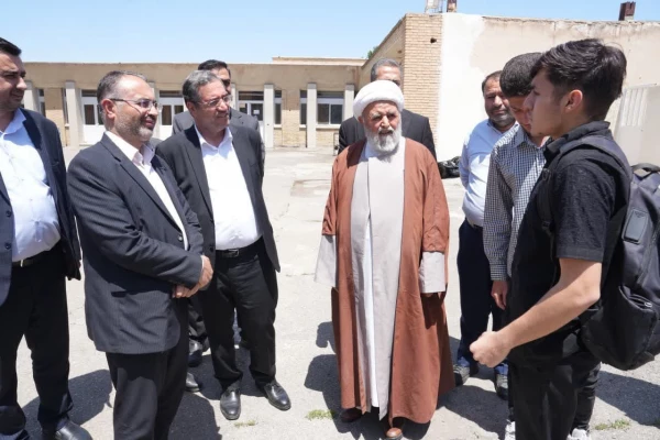 بازدید استاندار آذربایجان غربی از بخش های مختلف مدیریت امور پردیس های دانشگاه فرهنگیان استان 2