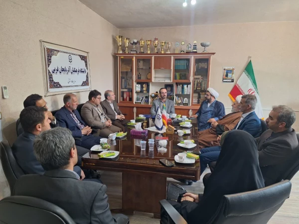 مریم حسینی اصل بعنوان سرپرست دانشگاه فرهنگیان استان آذربایجان غربی منصوب شد 2