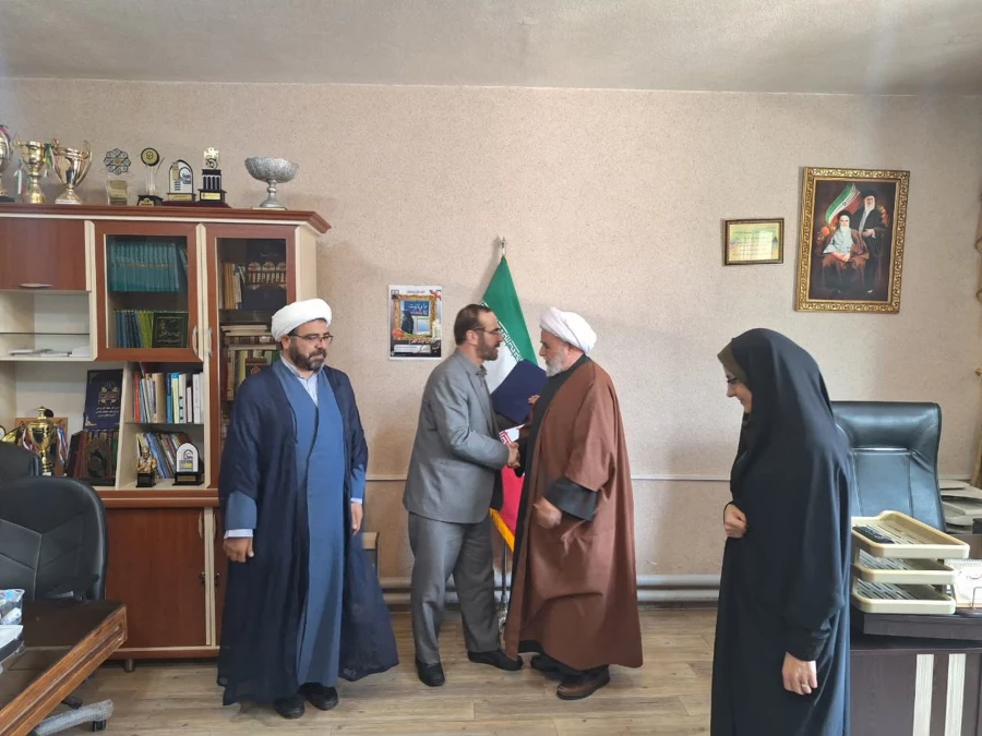 مریم حسینی اصل بعنوان سرپرست دانشگاه فرهنگیان استان آذربایجان غربی منصوب شد 4