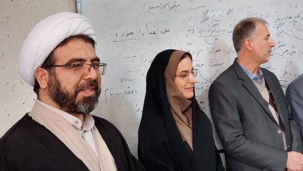 حضور سرزده سرپرست دانشگاه فرهنگیان آذربایجان غربی در کلاس ها؛ گرامیداشت روز دانشجو در میان دانشجومعلمان 2