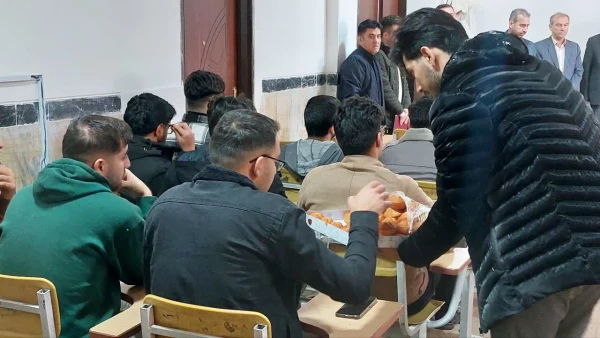 حضور سرزده سرپرست دانشگاه فرهنگیان آذربایجان غربی در کلاس ها؛ گرامیداشت روز دانشجو در میان دانشجومعلمان 2