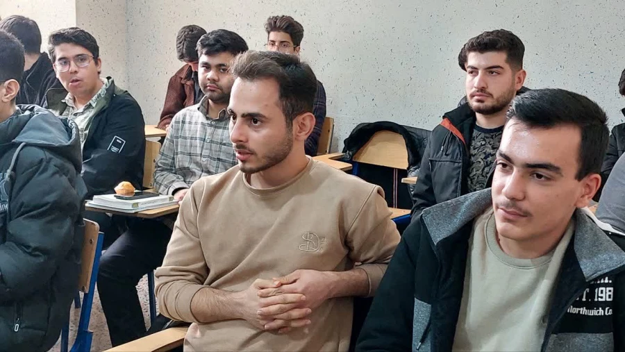 حضور سرزده سرپرست دانشگاه فرهنگیان آذربایجان غربی در کلاس ها؛ گرامیداشت روز دانشجو در میان دانشجومعلمان 2