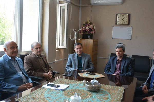 مراسم معارفه رییس دانشکده علوم انسانی دانشگاه فرهنگیان آذربایجان غربی ظهر امروز برگزار شد. 3