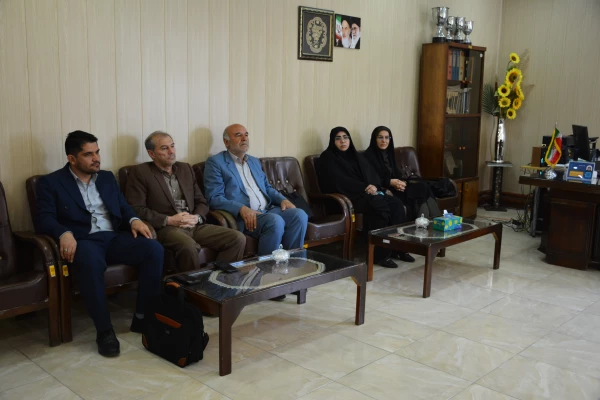 سرپرست دانشگاه فرهنگیان آذربایجان غربی از پروژه مقاوم سازی خوابگاه های واحد خوی بازدید کرد  3
