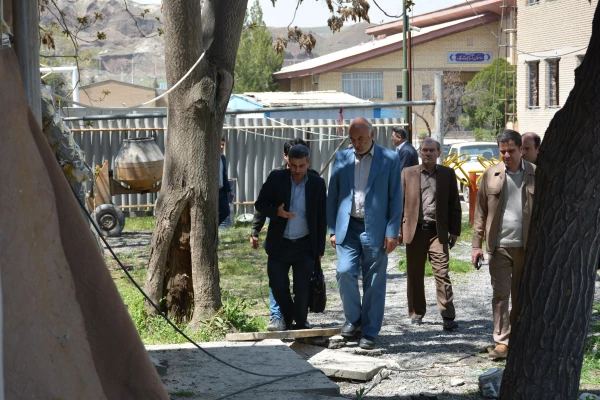 سرپرست دانشگاه فرهنگیان آذربایجان غربی از پروژه مقاوم سازی خوابگاه های واحد خوی بازدید کرد  10