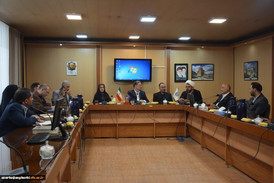  استاندار آذربایجان غربی: مسیر حل مشکلات کشور از آموزش و پرورش می گذرد 17