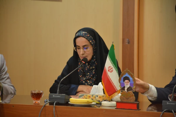 استاندار آذربایجان غربی با تأکید بر اولویت بازسازی خسارت های ناشی از جنگ رمضان، برای احداث «دانشگاه جامع فرهنگیان استان» قول مساعدت داد  10